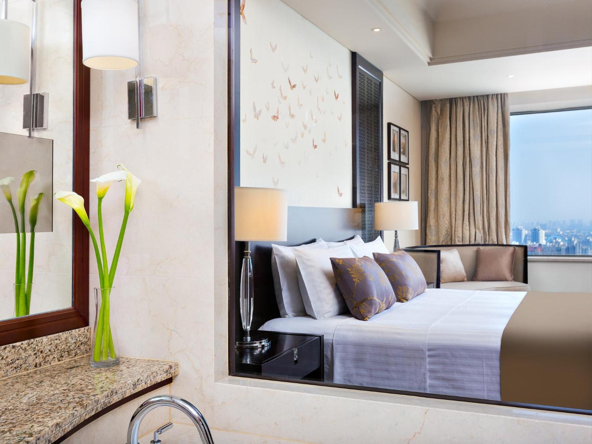 Intercontinental Wuxi By Ihg Hotel Exterior photo